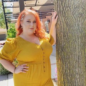 Meet your Posher, Ella